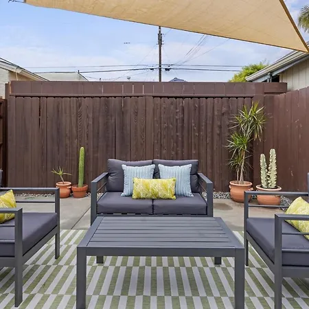 The Stylish Cozy Bungalow In North Park